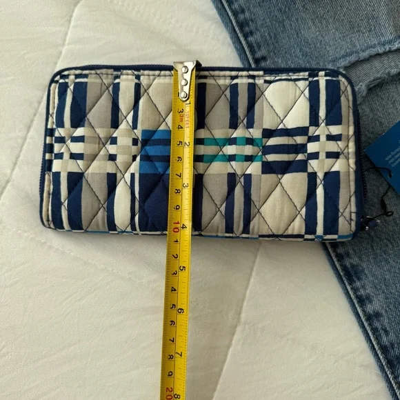 Vera Bradley Full Zip Wallet Blue Gray Teal Plaid Check Brand New‎ - Picture 9 of 9